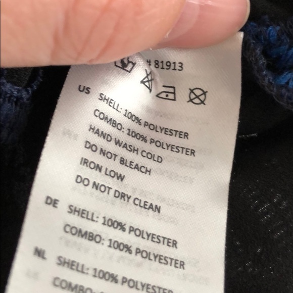 Cooper and Ella lace crop top - Picture 4 of 5